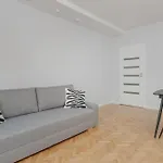 Exclusive Martina Apartament With Free Parking Close To Beach And Pier By Noclegi Renters